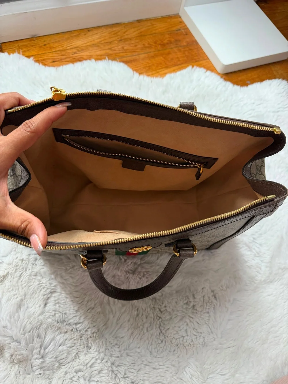 Gucci Ophidia GG Medium Tote Bag